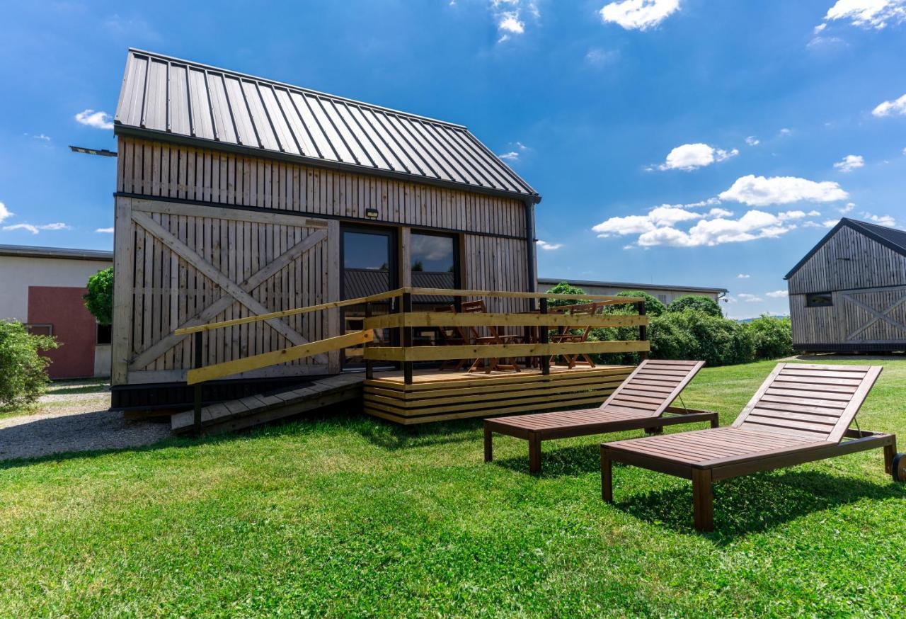 فندق Horse Glamping Park Cirkovce المظهر الخارجي الصورة